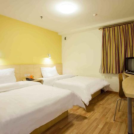 7Days Inn Nanjing Yangtze River Bridge エクステリア 写真